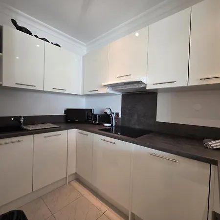 Apartment Royal Palm-3 By Interhome Cannes